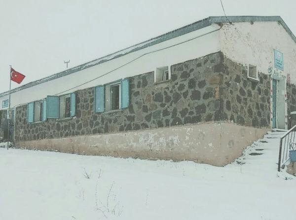 Yarmak İlkokulu ERZURUM ÇAT