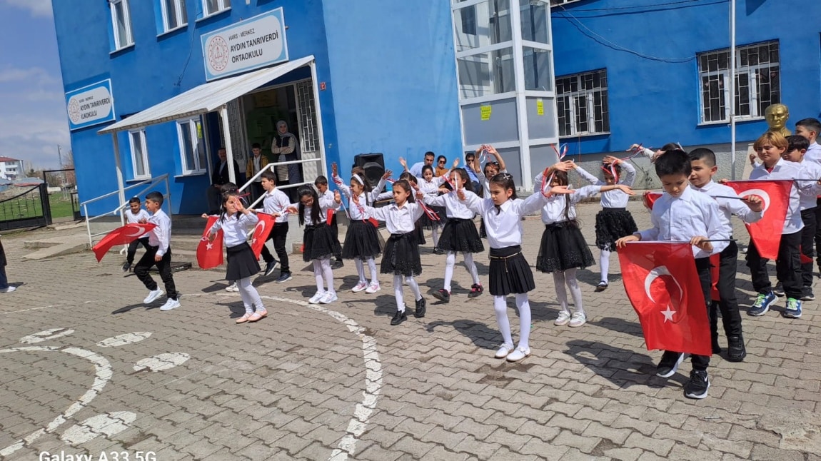 Aydın Tanrıverdi İlkokulu KARS MERKEZ