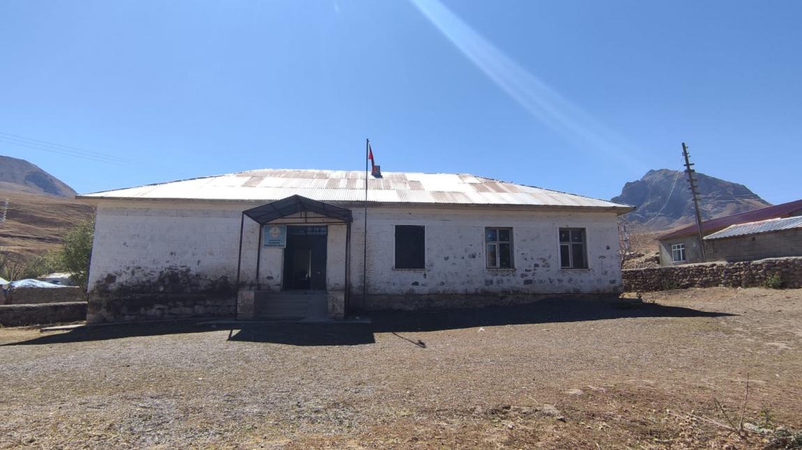 Kadıcelal İlkokulu ERZURUM HORASAN