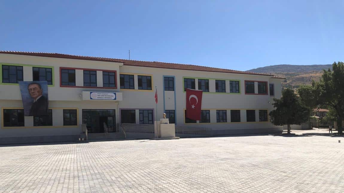 Yaka Şehit Mustafa Baş İlkokulu ISPARTA GELENDOST