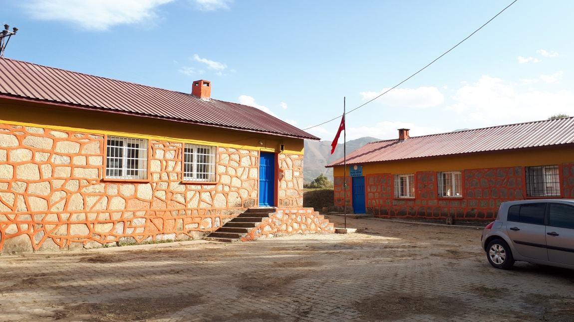 Ulaş Köyü İlkokulu BİTLİS MUTKİ