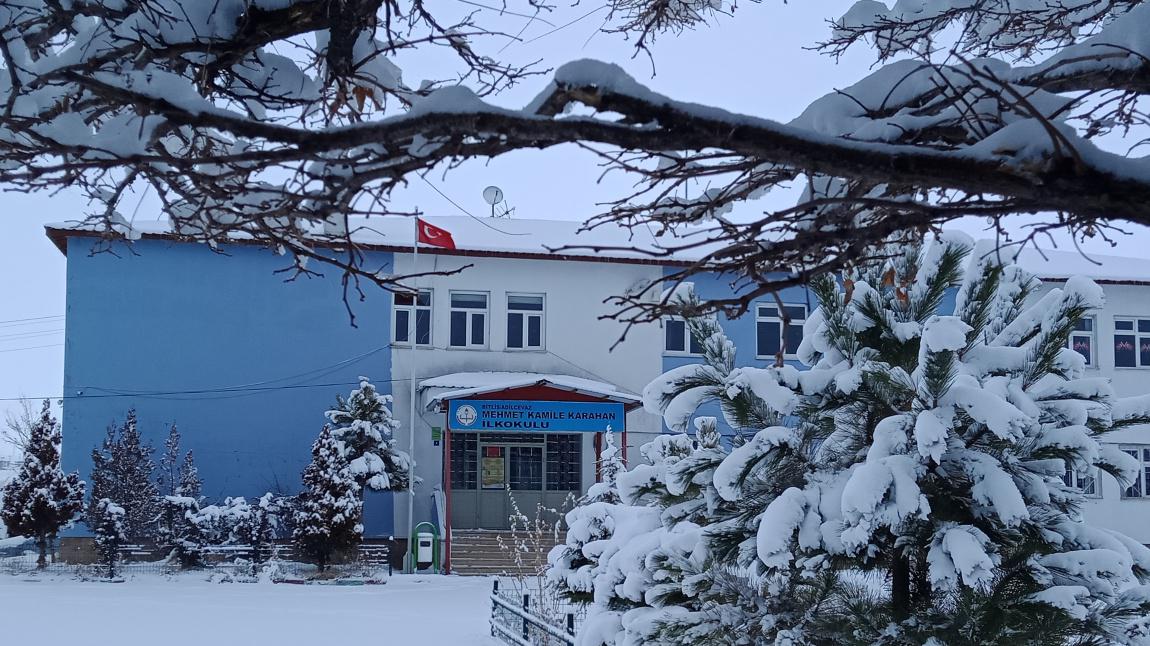 Mehmet Kamile Karahan İlkokulu BİTLİS ADİLCEVAZ
