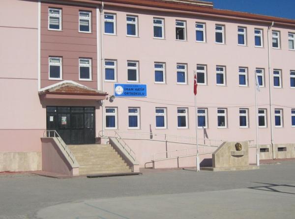 Çay Pazarağaç Ali Necip Altan Ortaokulu AFYONKARAHİSAR ÇAY