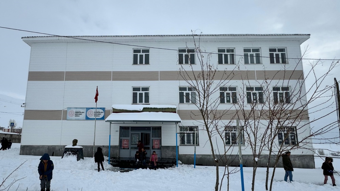 Harmantepe Köyü Nedim Korkut Ortaokulu BİTLİS ADİLCEVAZ