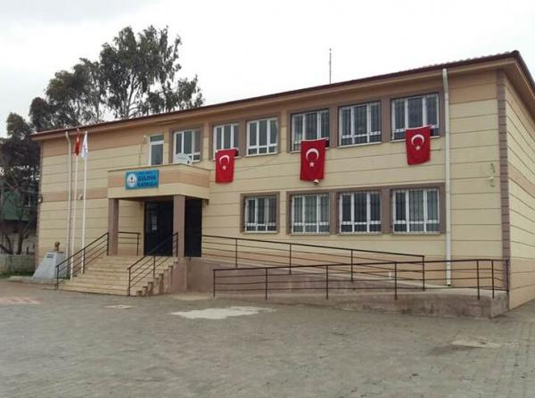 Gülova İlkokulu HATAY KUMLU