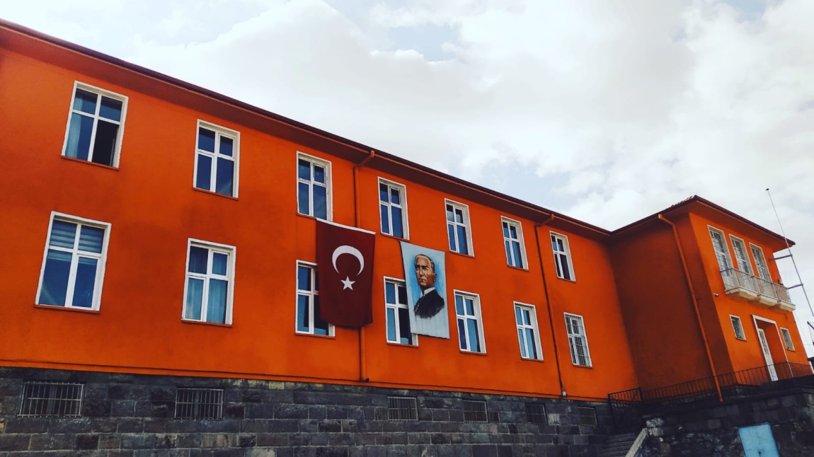 Sakalar İlkokulu ANKARA ALTINDAĞ