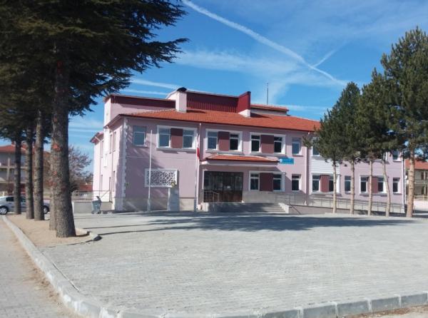 Gömü Ortaokulu AFYONKARAHİSAR EMİRDAĞ