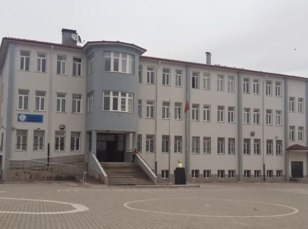 Karakapı İlkokulu NİĞDE ALTUNHİSAR