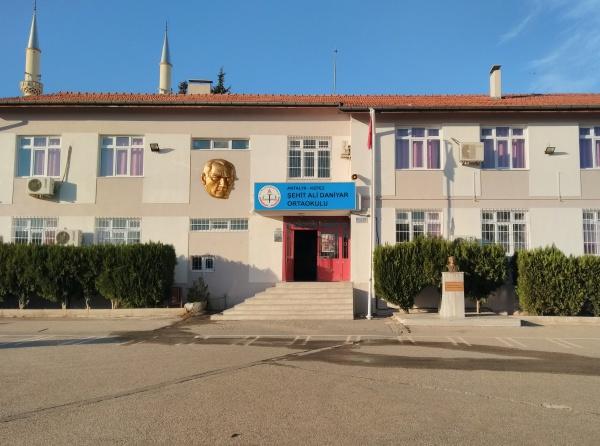 Şehit Ali Daniyar Ortaokulu ANTALYA KEPEZ