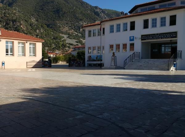 Gökova Salih Güneyman Ortaokulu MUĞLA ULA