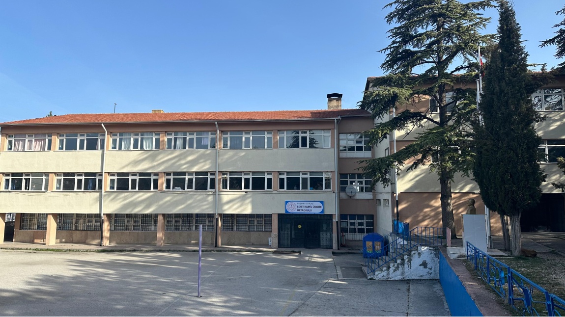 Şehit Kamil Üngör Ortaokulu ESKİŞEHİR SEYİTGAZİ