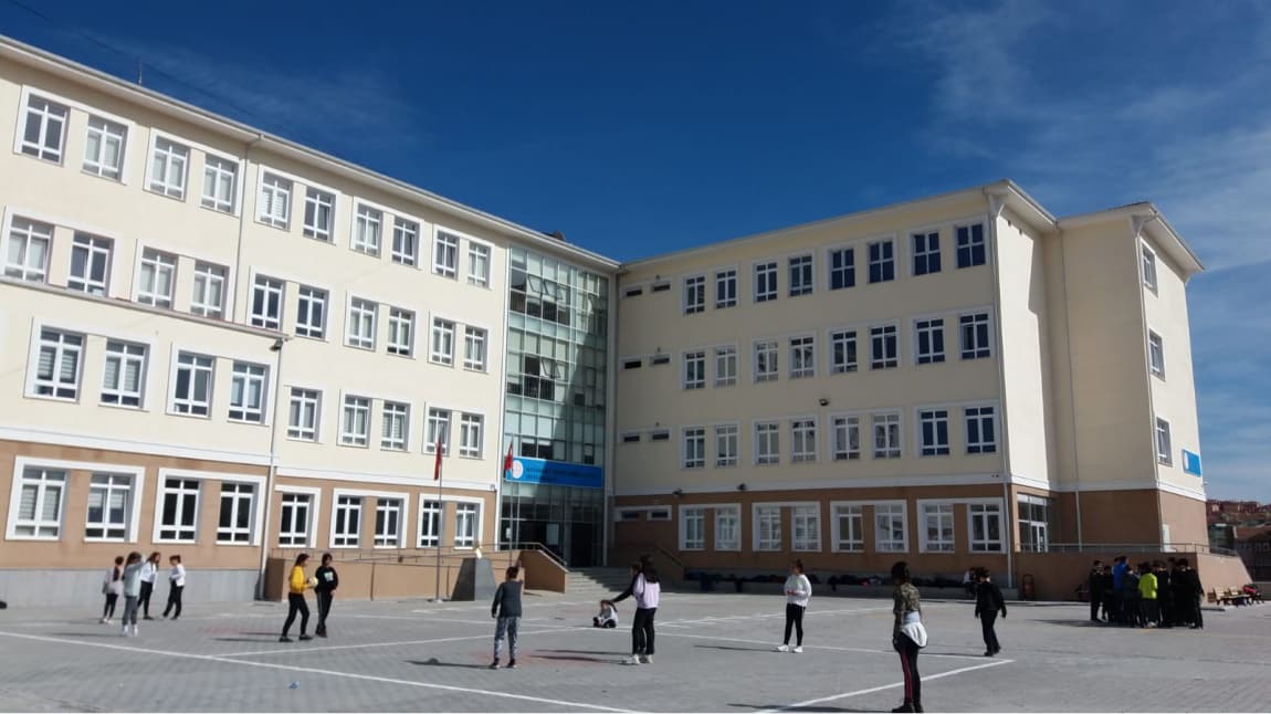 Batıkent Şehit Erdal Çetin Ortaokulu ANKARA YENİMAHALLE