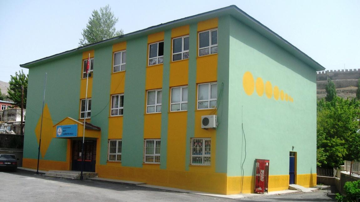 Nefi İlkokulu ERZURUM PASİNLER