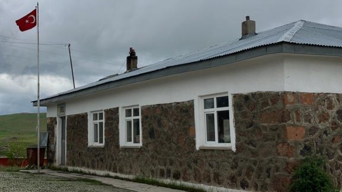 Yeniköy İlkokulu ERZURUM PASİNLER