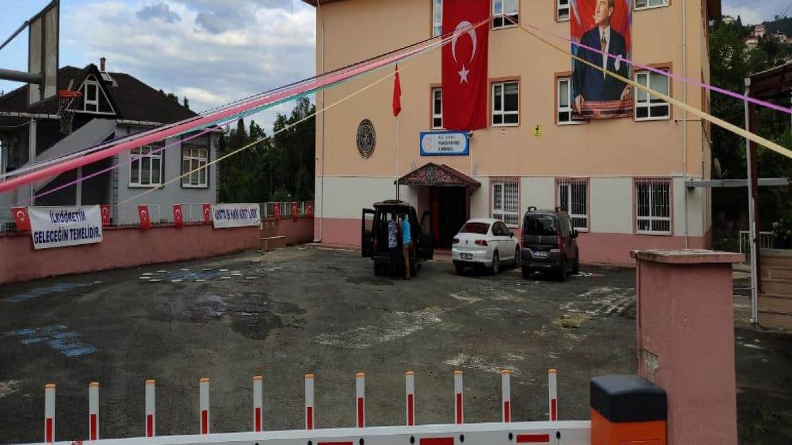 Pehlivantaşı İlkokulu RİZE MERKEZ