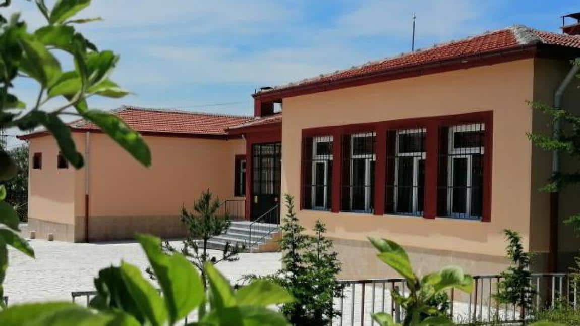 Muratlar Ortaokulu AFYONKARAHİSAR İHSANİYE