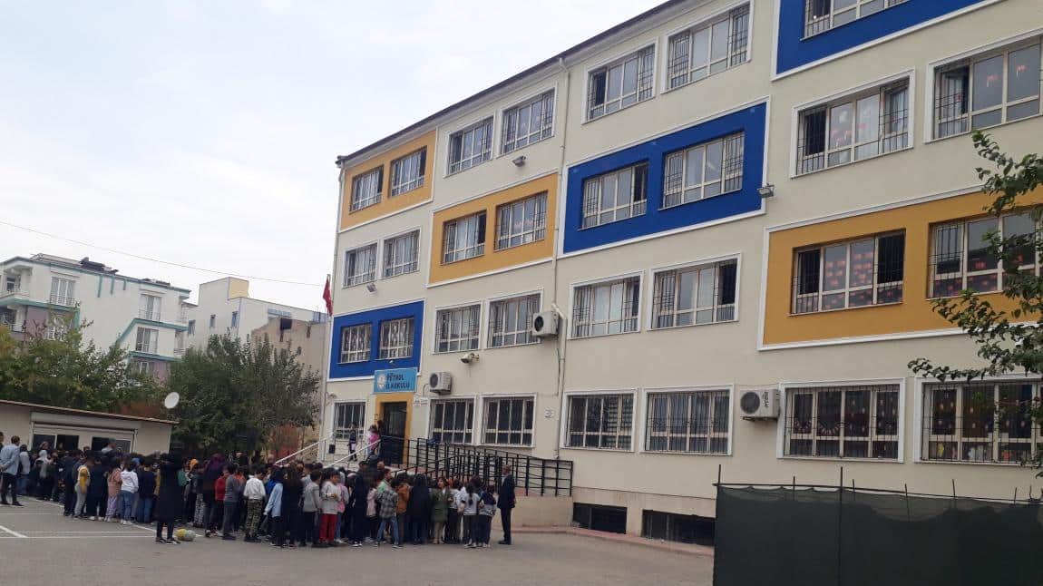 Petrol İlkokulu BATMAN MERKEZ