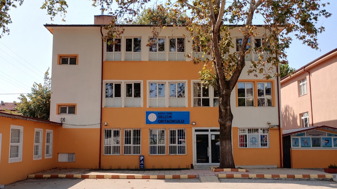 Selçuk Ortaokulu BURSA İZNİK