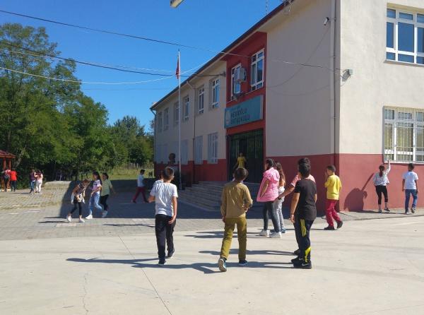 Nebioğlu  Ortaokulu ZONGULDAK ÇAYCUMA