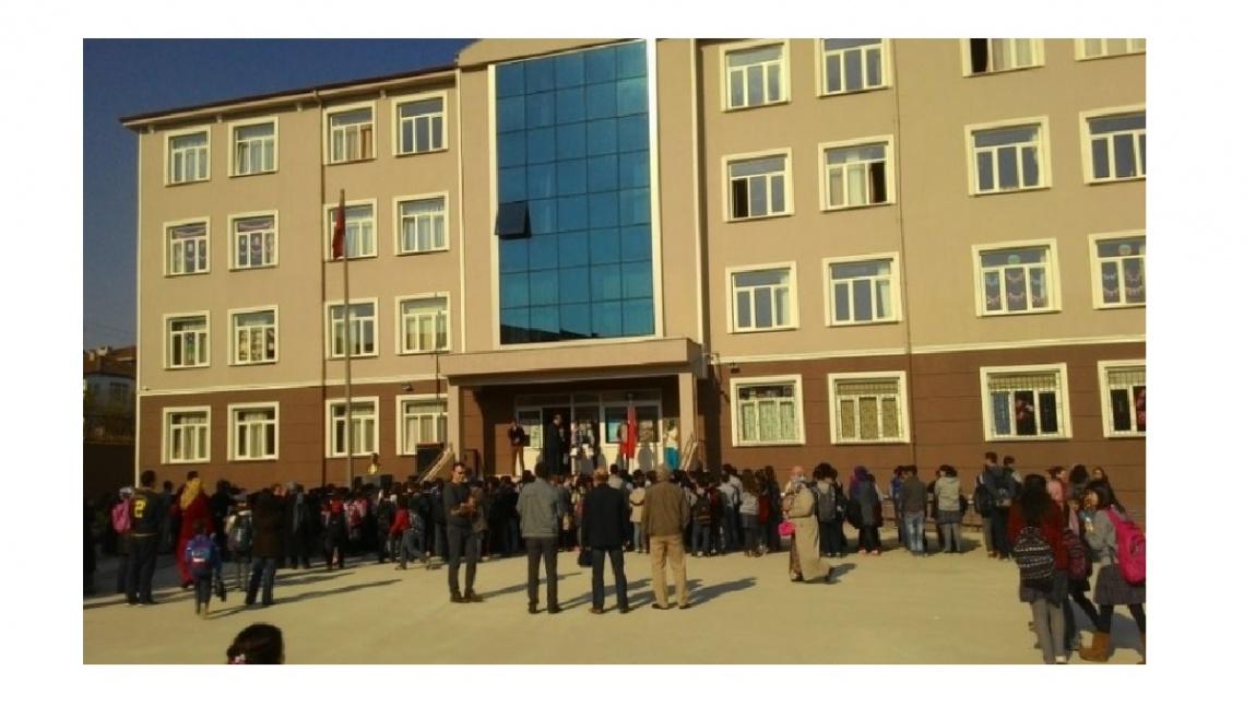 İsmetpaşa Mazlum Palabıyık Ortaokulu YALOVA MERKEZ