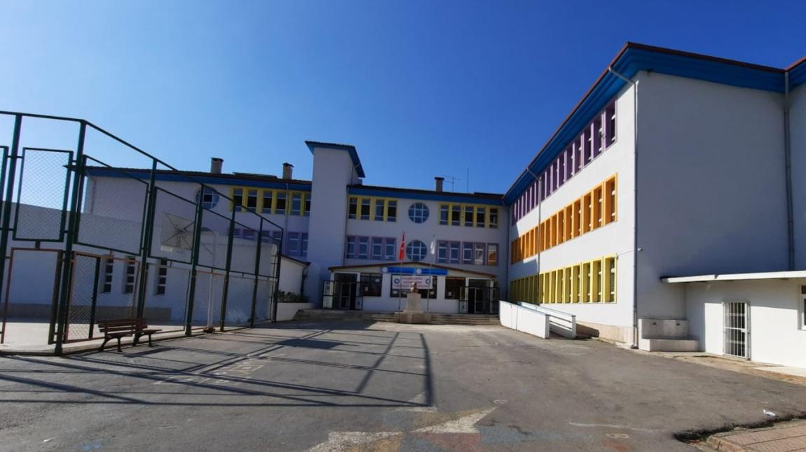 Rahmi Tokay Ortaokulu YALOVA MERKEZ