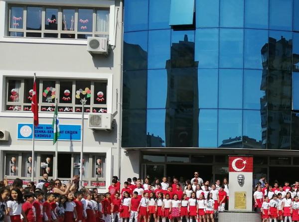 Zehra-Semahat Erişen İlkokulu İZMİR BAYRAKLI