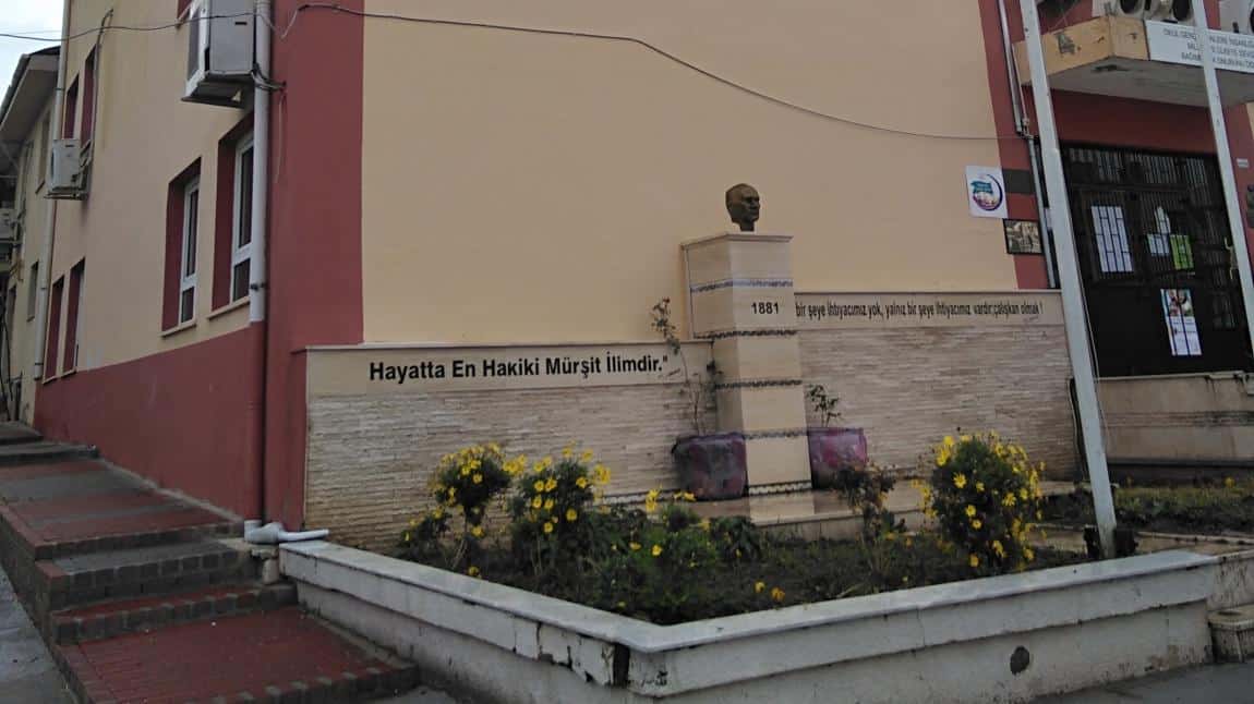 Ali Şir Nevai Ortaokulu İZMİR ÇİĞLİ