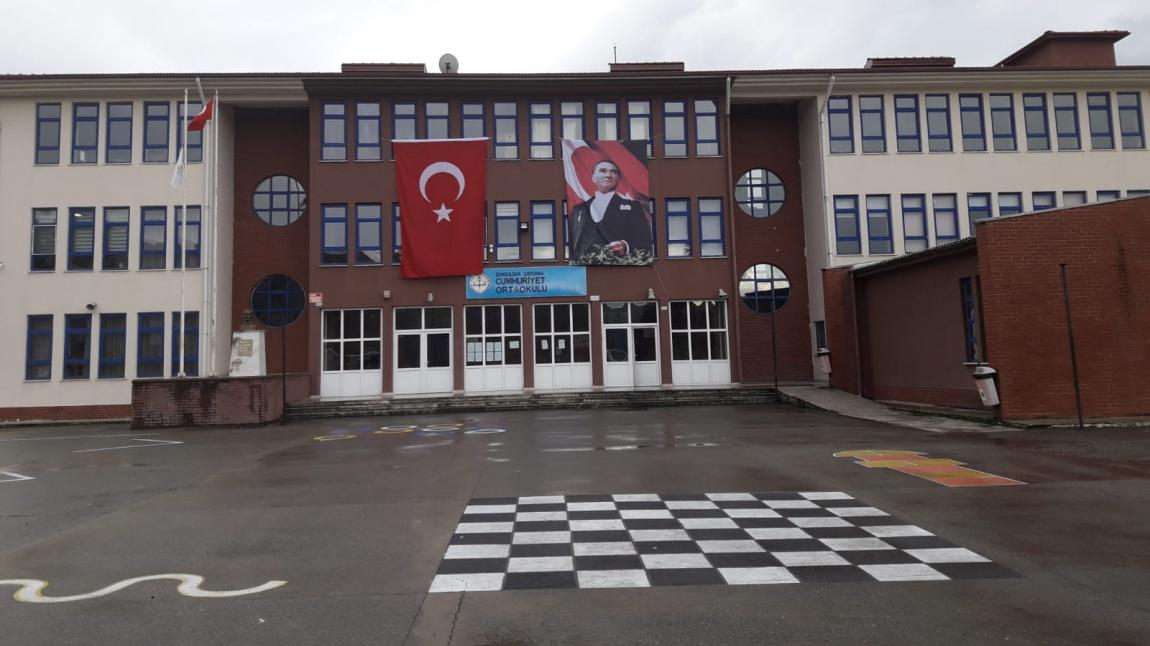 Cumhuriyet Ortaokulu ZONGULDAK ÇAYCUMA