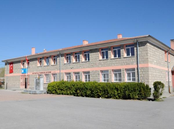 Güneşli Şehit İlhan Odabaşı İlkokulu KAYSERİ KOCASİNAN