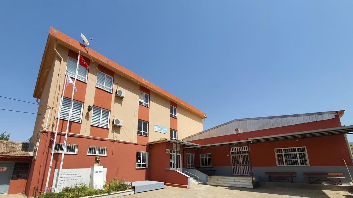 80.Yıl Aşağı Aktepe Ortaokulu İZMİR BEYDAĞ