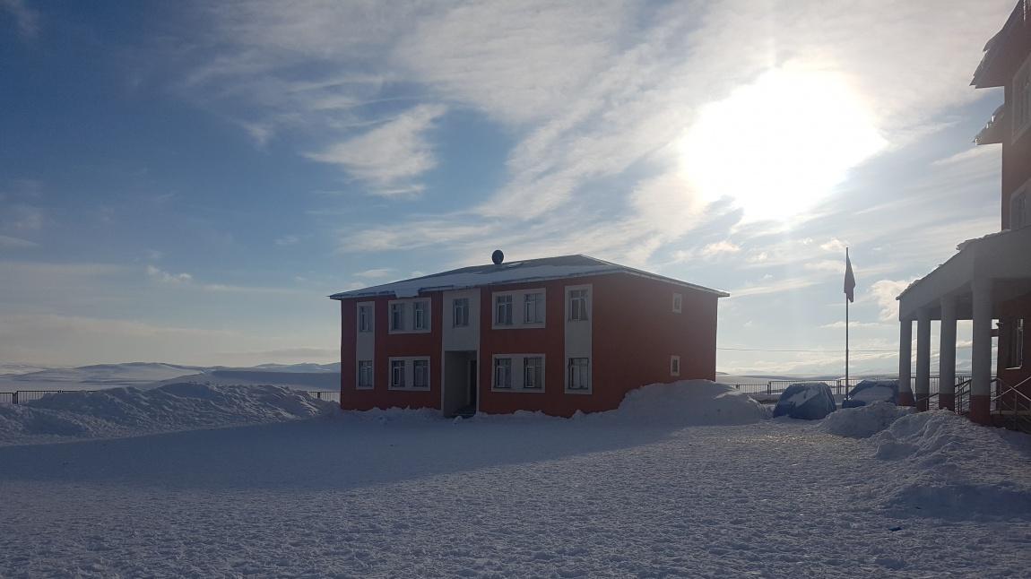 Toptepe İlkokulu ERZURUM TEKMAN