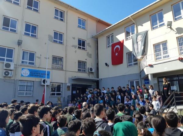 Mustafa Baykaş Ortaokulu İZMİR KARABAĞLAR