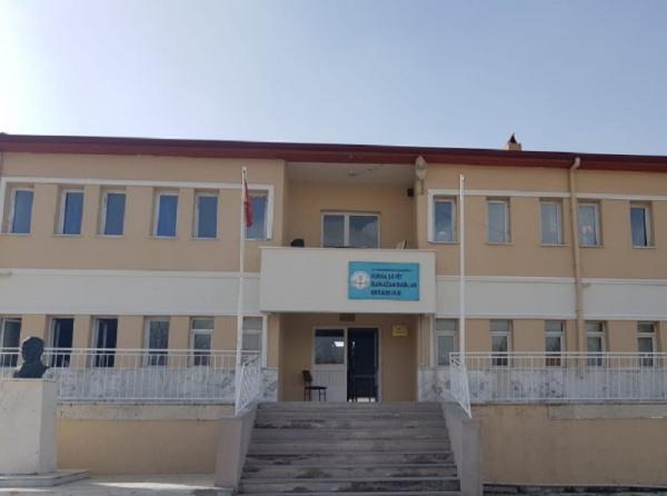 Kırka Şehit Ramazan Bağlan Ortaokulu AFYONKARAHİSAR SİNANPAŞA