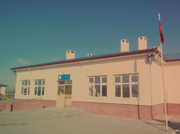 Kacardoğanşalı Şehit Er Bülent Aras İlkokulu IĞDIR KARAKOYUNLU