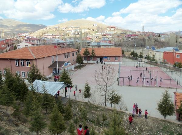 Burç Ortaokulu NİĞDE ÇAMARDI