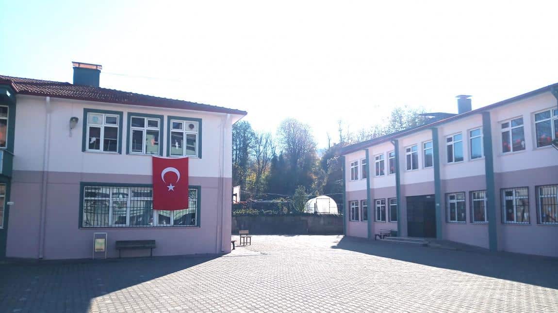 Kumluca Mehmet Akif Ersoy İlkokulu BARTIN ULUS
