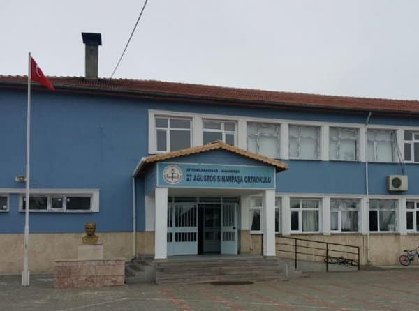 27 Ağustos Sinanpaşa Ortaokulu AFYONKARAHİSAR SİNANPAŞA