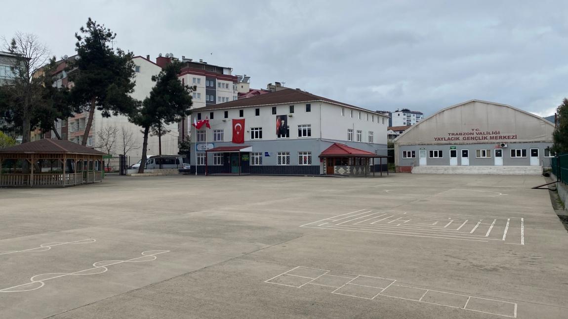 100.Yıl İlkokulu TRABZON AKÇAABAT