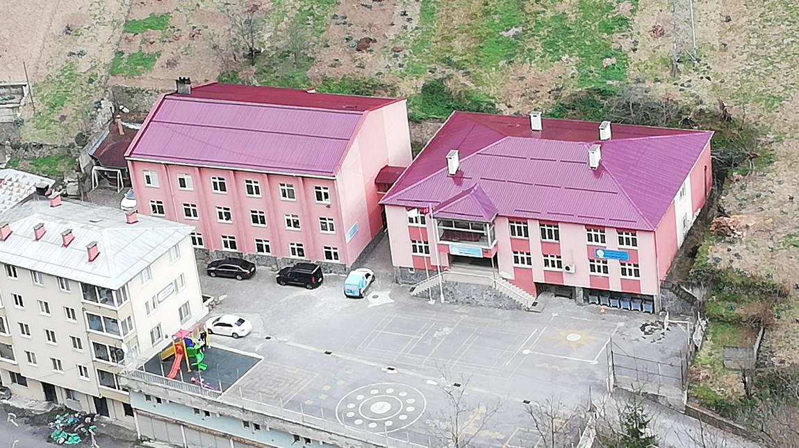 Hüseyin Vehbi Fettahoğlu İlkokulu TRABZON ÇAYKARA