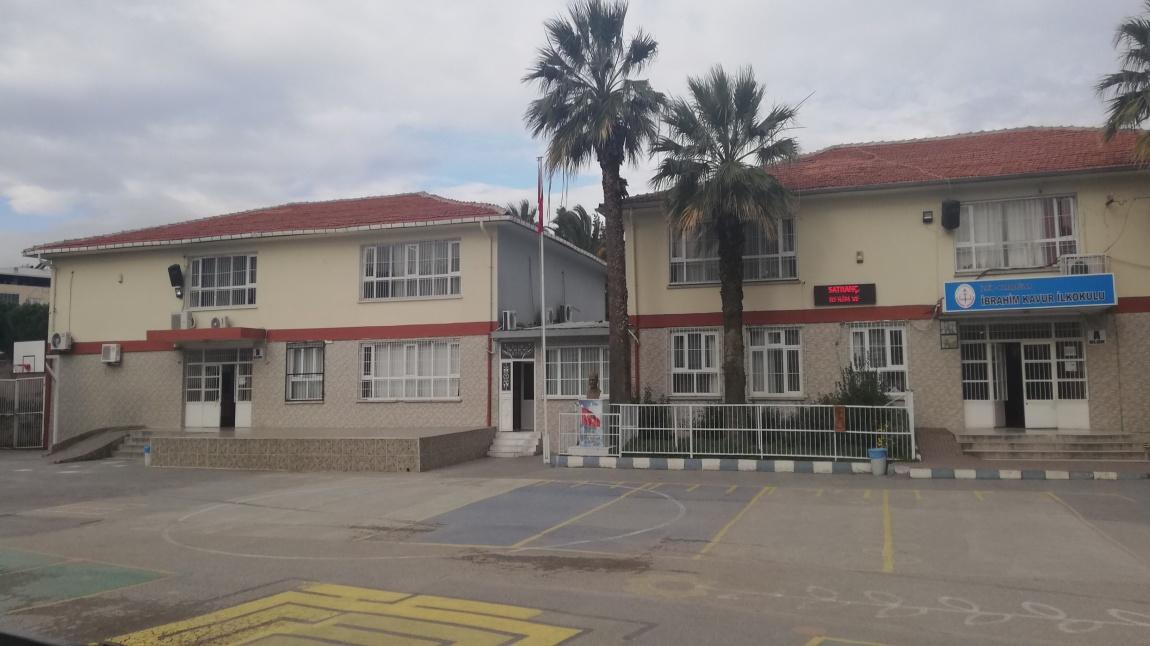 İbrahim Kavur İlkokulu İZMİR KARABAĞLAR