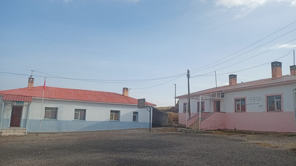 Karaağaç İlkokulu VAN TUŞBA