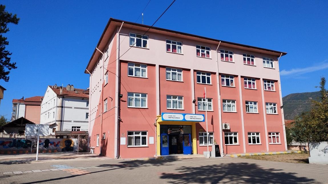 İsmetpaşa Ortaokulu KARABÜK YENİCE