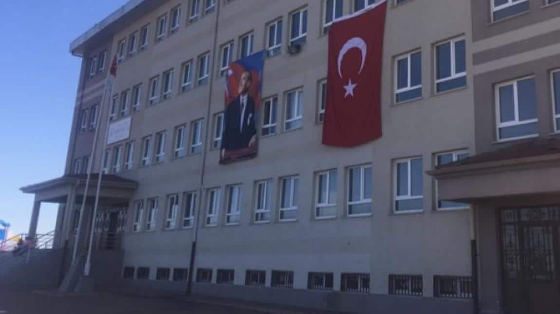 Rahime Akıncıoğlu Ortaokulu KAYSERİ TOMARZA