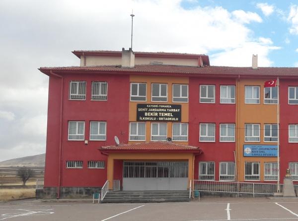 Şehit Jandarma Yarbay Bekir Temel İlkokulu KAYSERİ TOMARZA