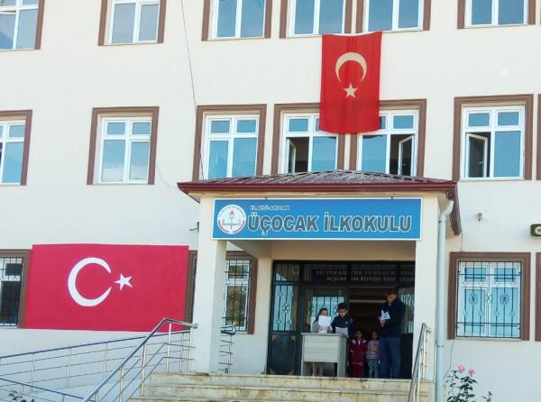 Üçocak Haberci İlkokulu ELAZIĞ ARICAK