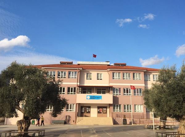 Mustafa Ayşe Yanbastı Ortaokulu İZMİR ÖDEMİŞ