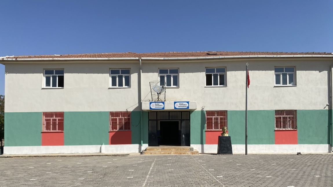 Topraklı Ortaokulu ŞIRNAK İDİL