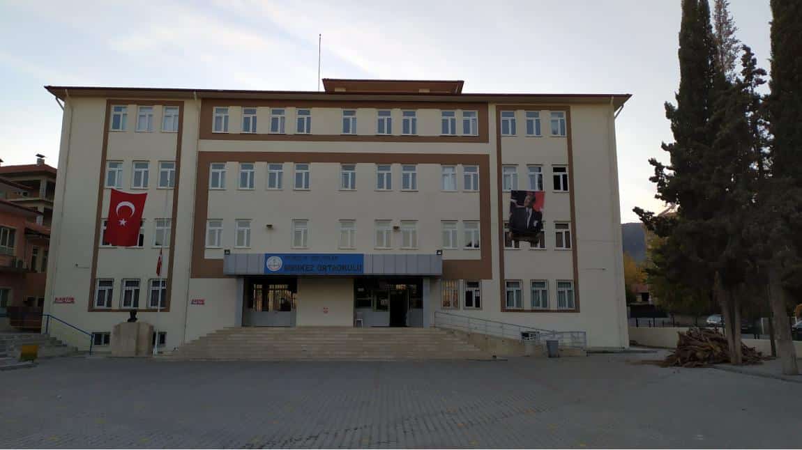 Merkez Ortaokulu BURDUR GÖLHİSAR