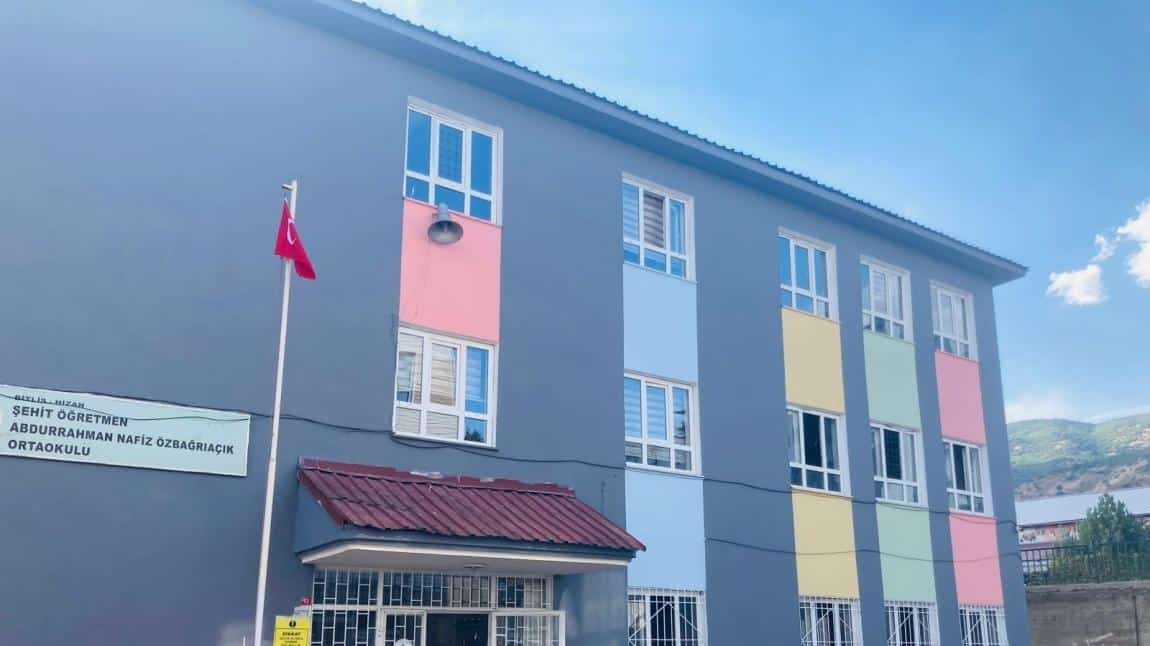 Şht.Öğrt. A. Nafiz Özbağrıaçık Ortaokulu BİTLİS HİZAN