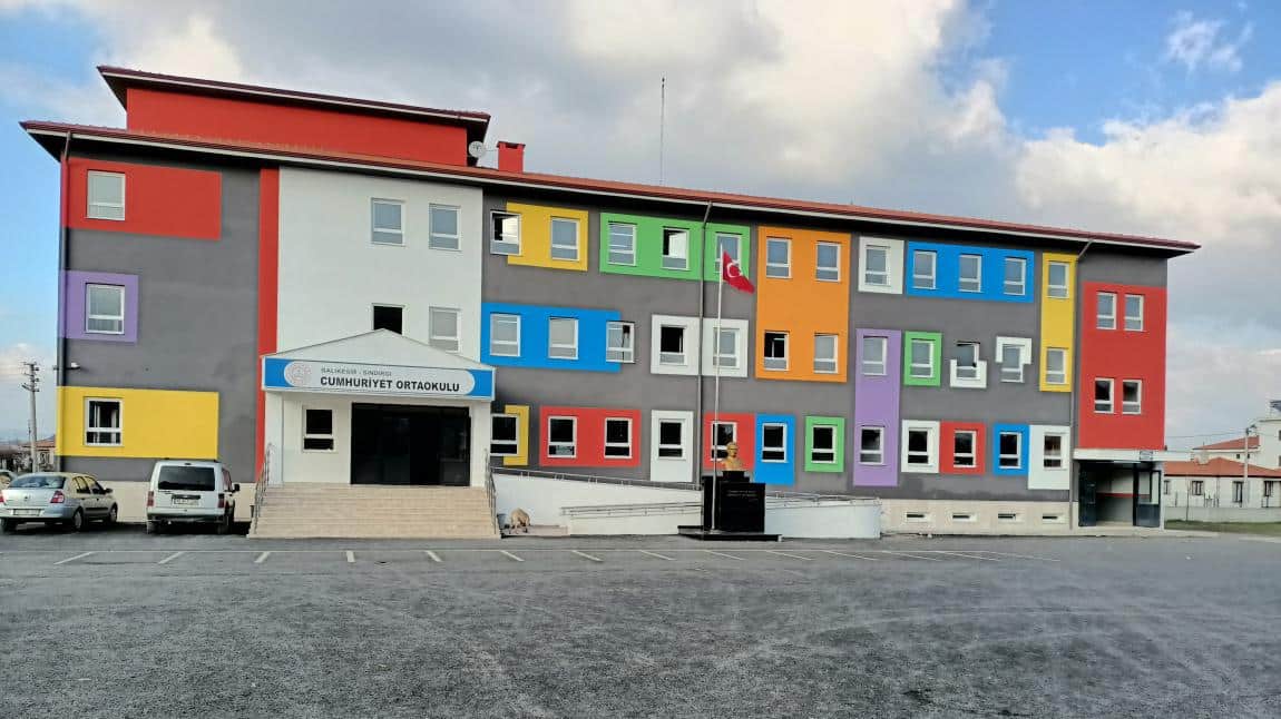 Cumhuriyet Ortaokulu BALIKESİR SINDIRGI